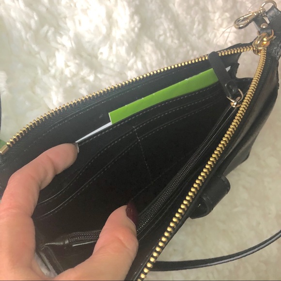 SALE🎉Kate spade black “Alegra” crossbody - Picture 5 of 8
